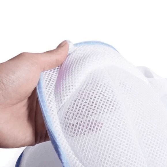 BRA AND LINGERIE WASH BAG - Picture 6 of 9